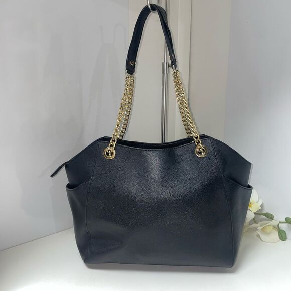 Michael Kors Black Jet Set Shoulder Bag - Picture 2 of 12